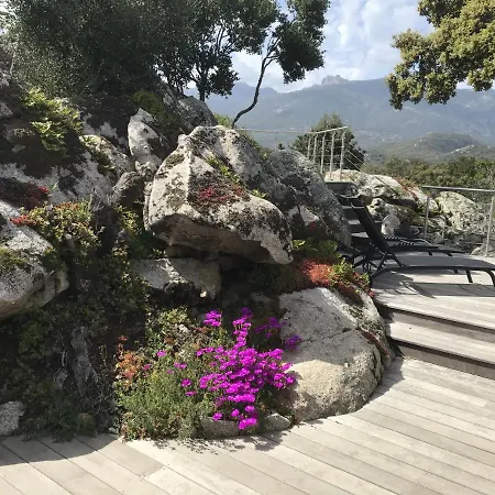 A Camerina Guest house
