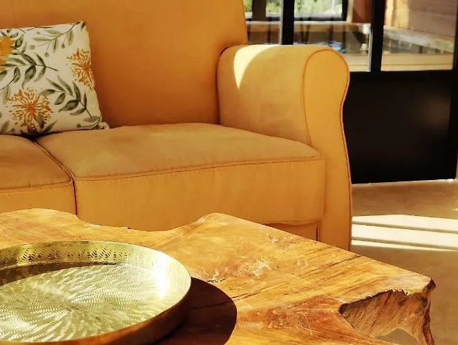 A Camerina 4* سوتا